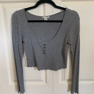 Long sleeve crop top